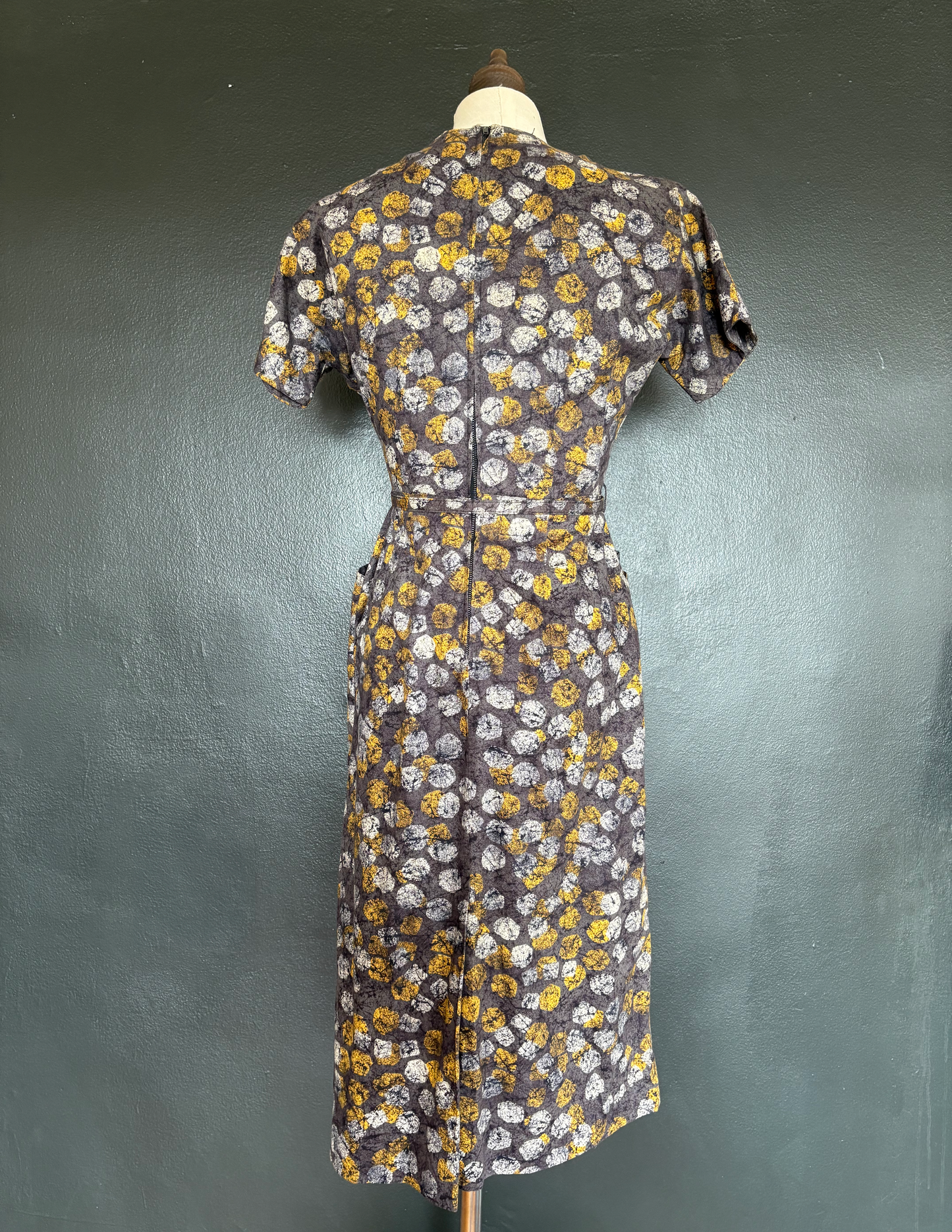Vintage 1950s Short Sleeve "J. White" Dress