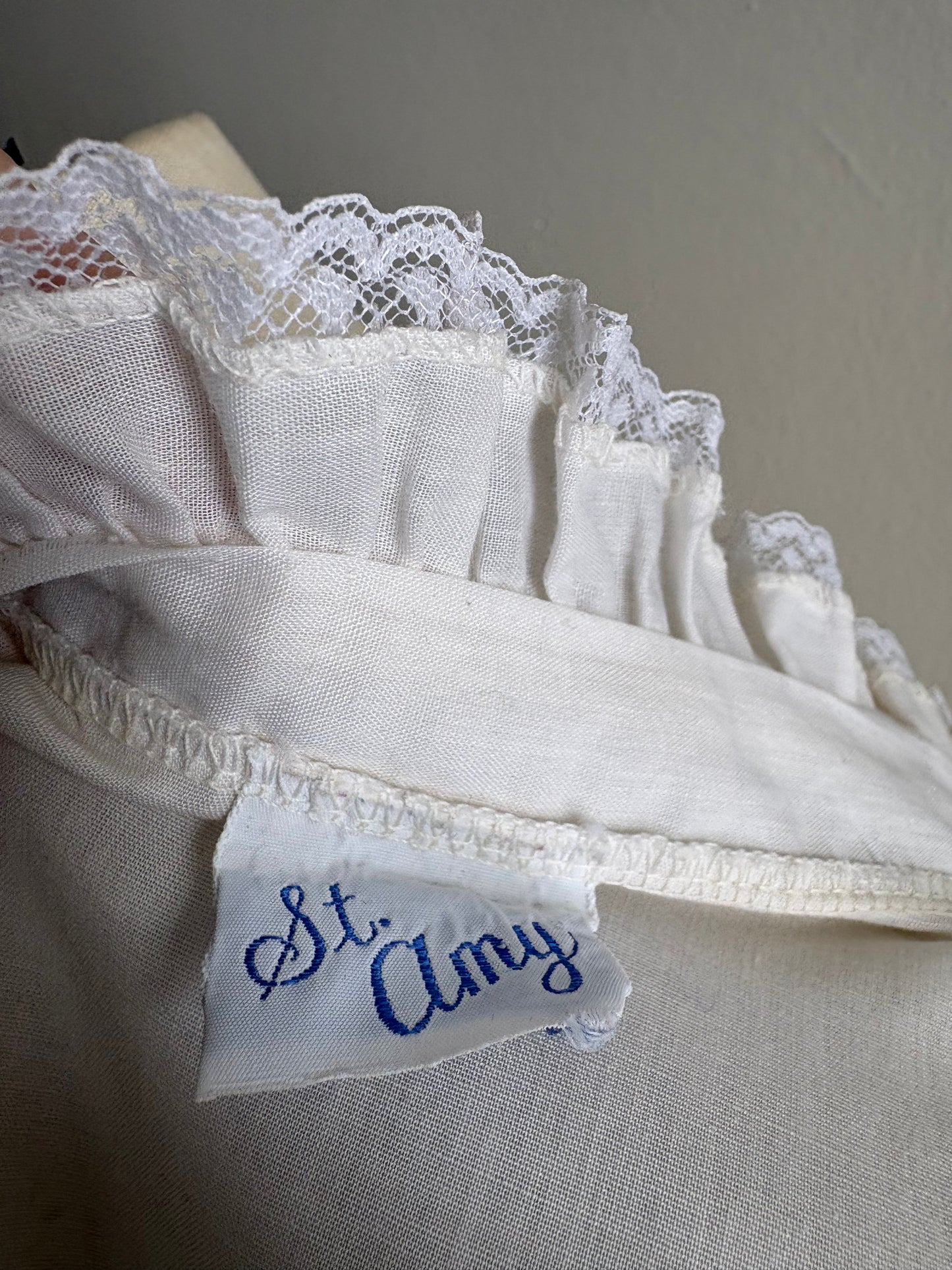 Vintage 1960s St. Amy Cotton Ruffle Collar Blouse