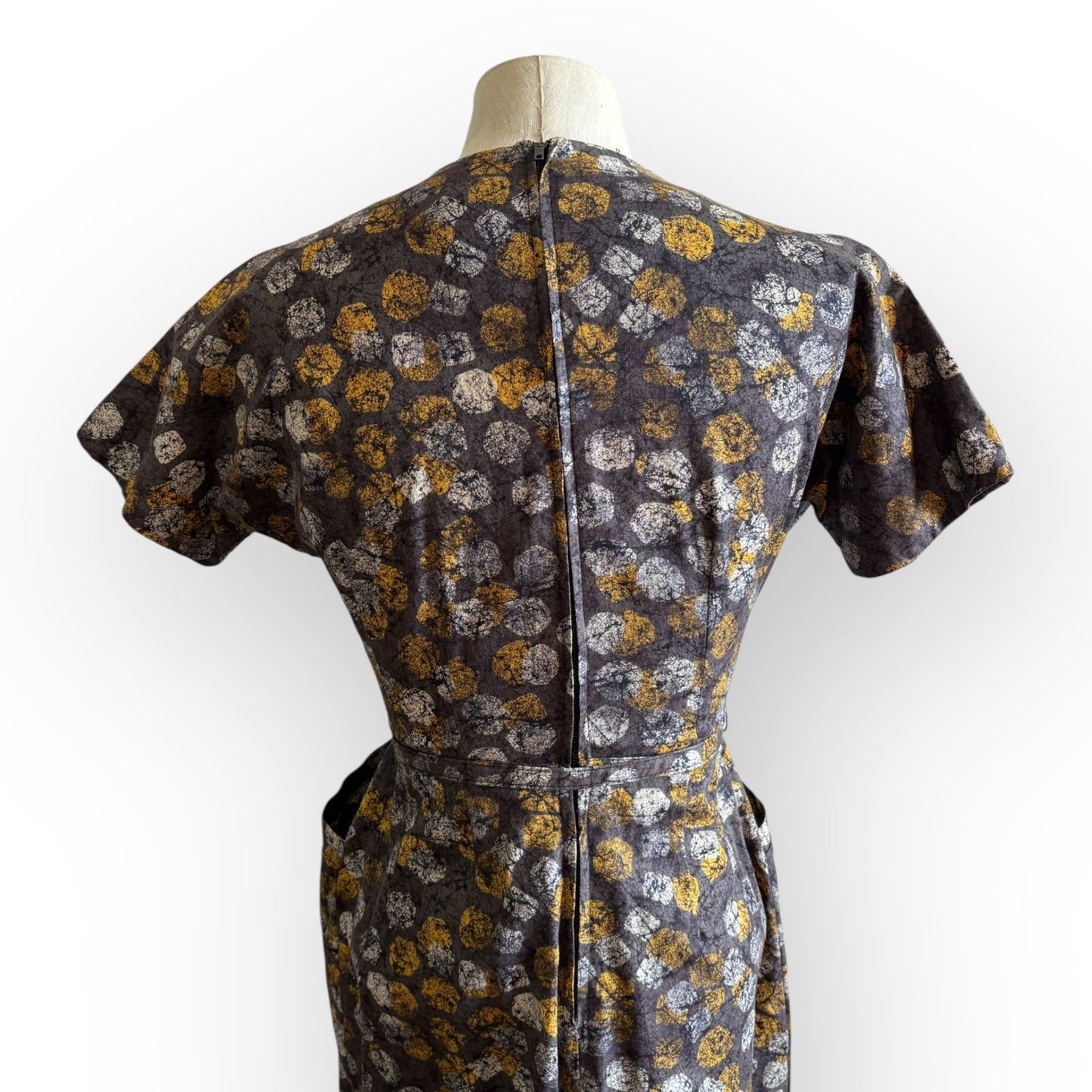 Vintage 1950s J. White Short Sleeve Dress with Belt and Pockets