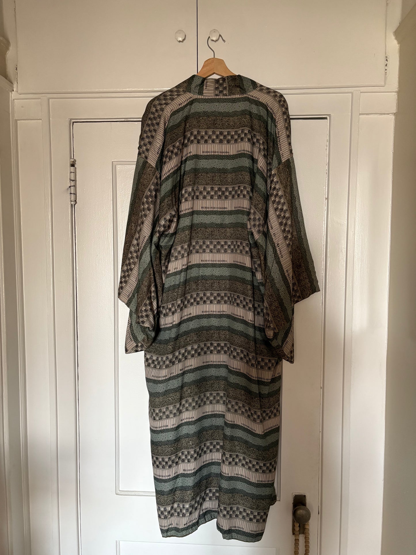 Vintage Silk Kimono Robe