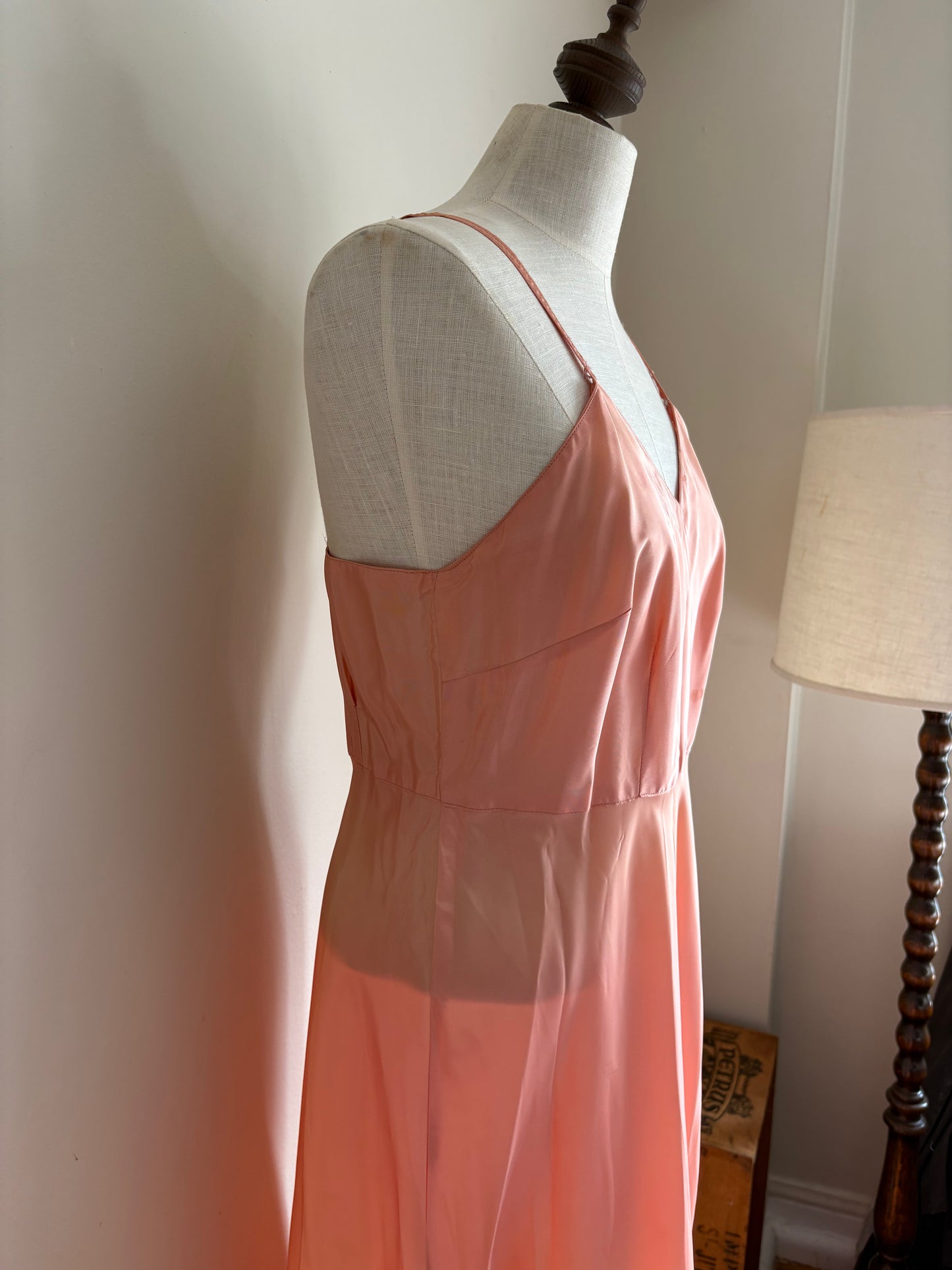 Vintage 1940s Pink Chiffon & Lace Evening Dress