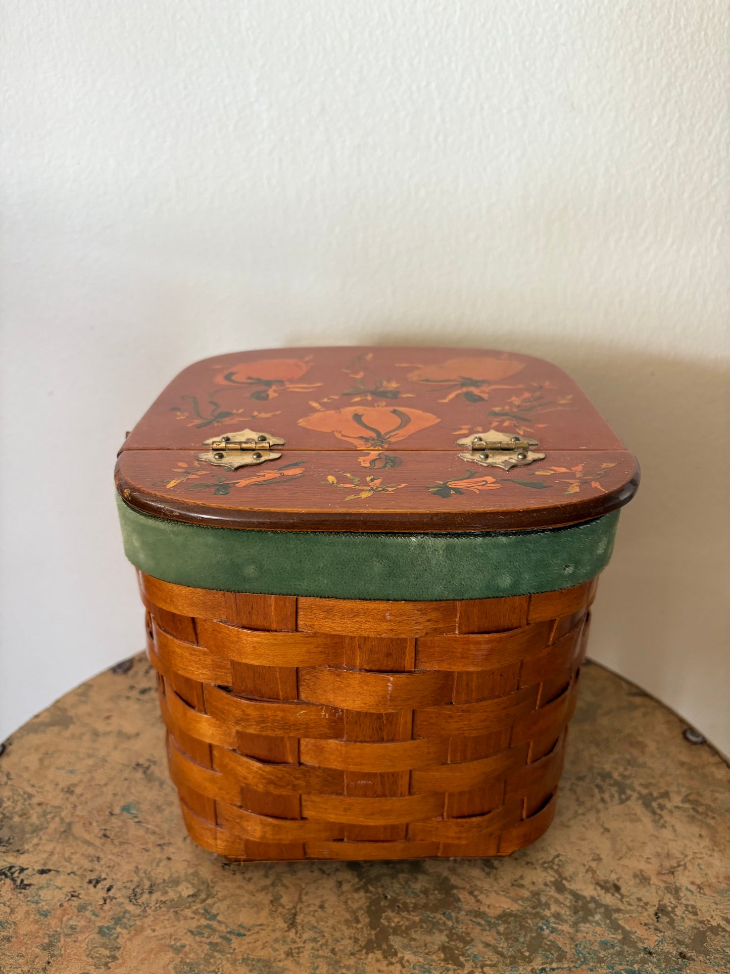 Vintage Picnic Basket Purse