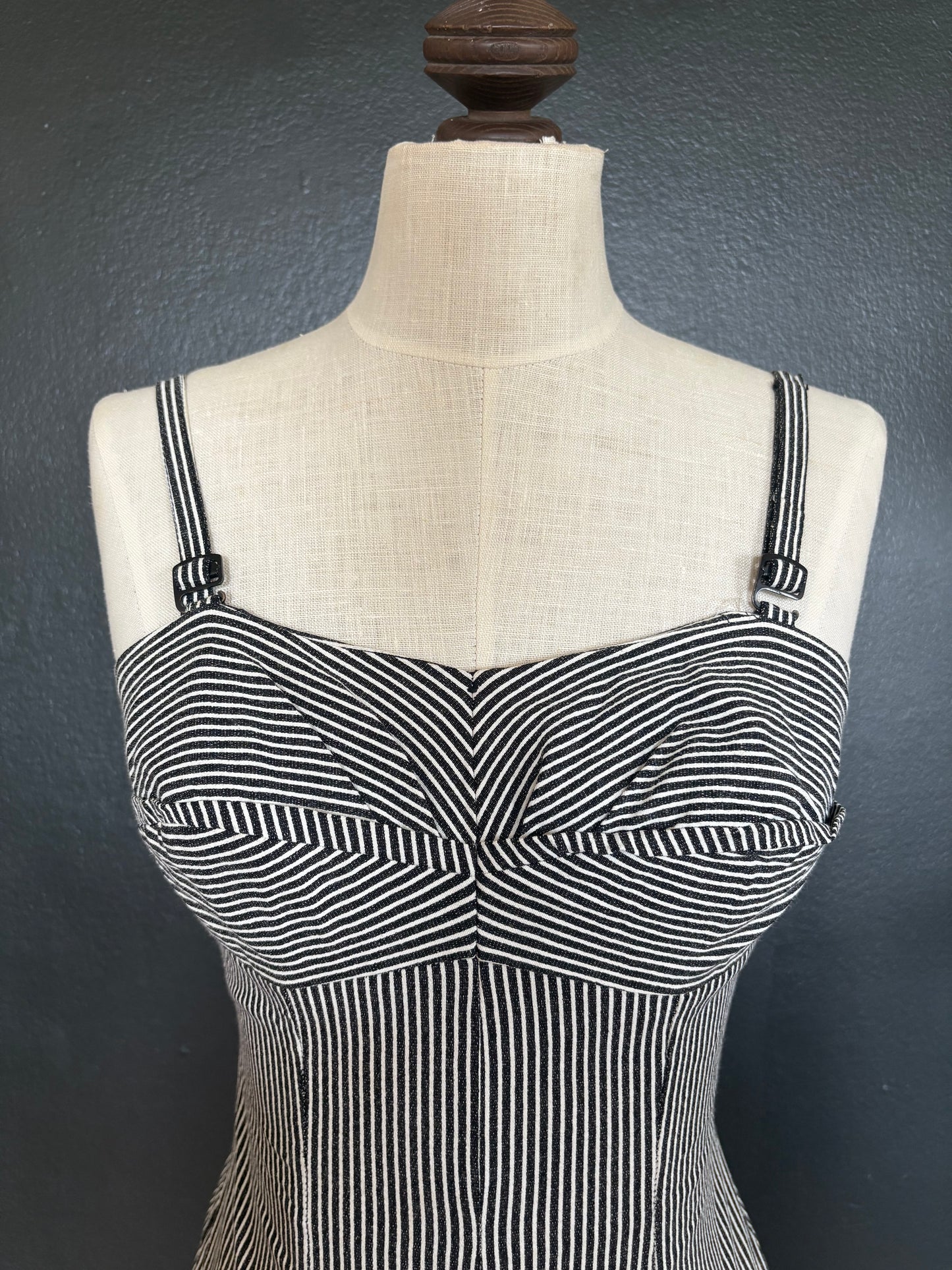 Vintage 1960s One-Piece Bathing Suit