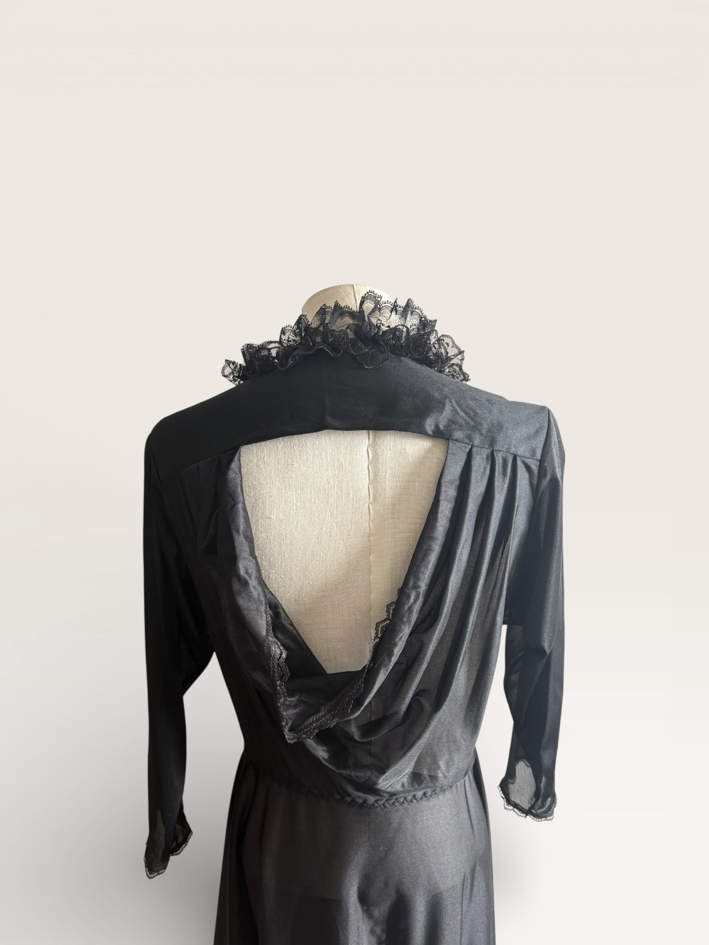 Vintage Fredericks of Hollywood Black Lace Trim Boudoir Robe