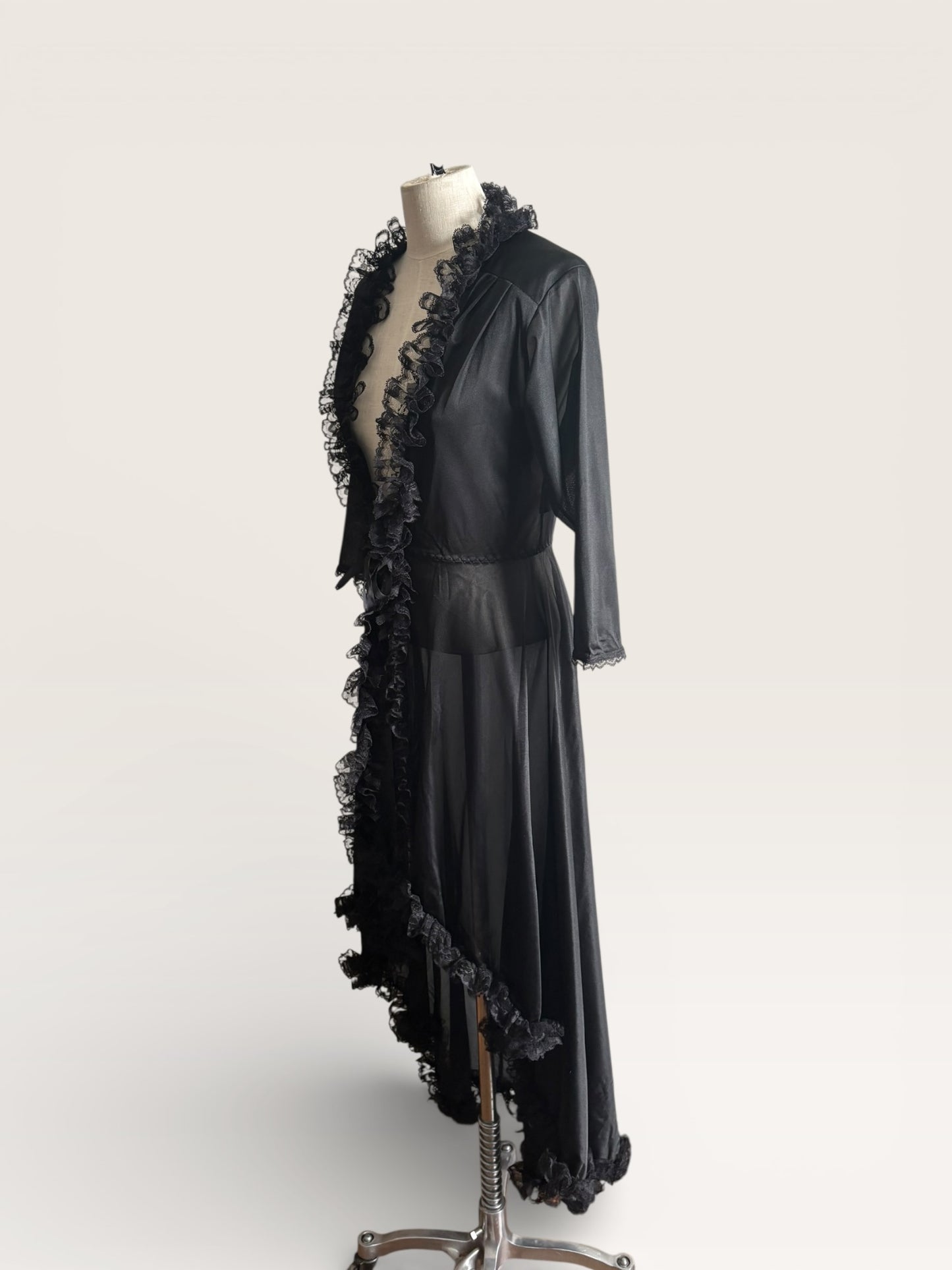 Vintage Fredericks of Hollywood Black Lace Trim Boudoir Robe