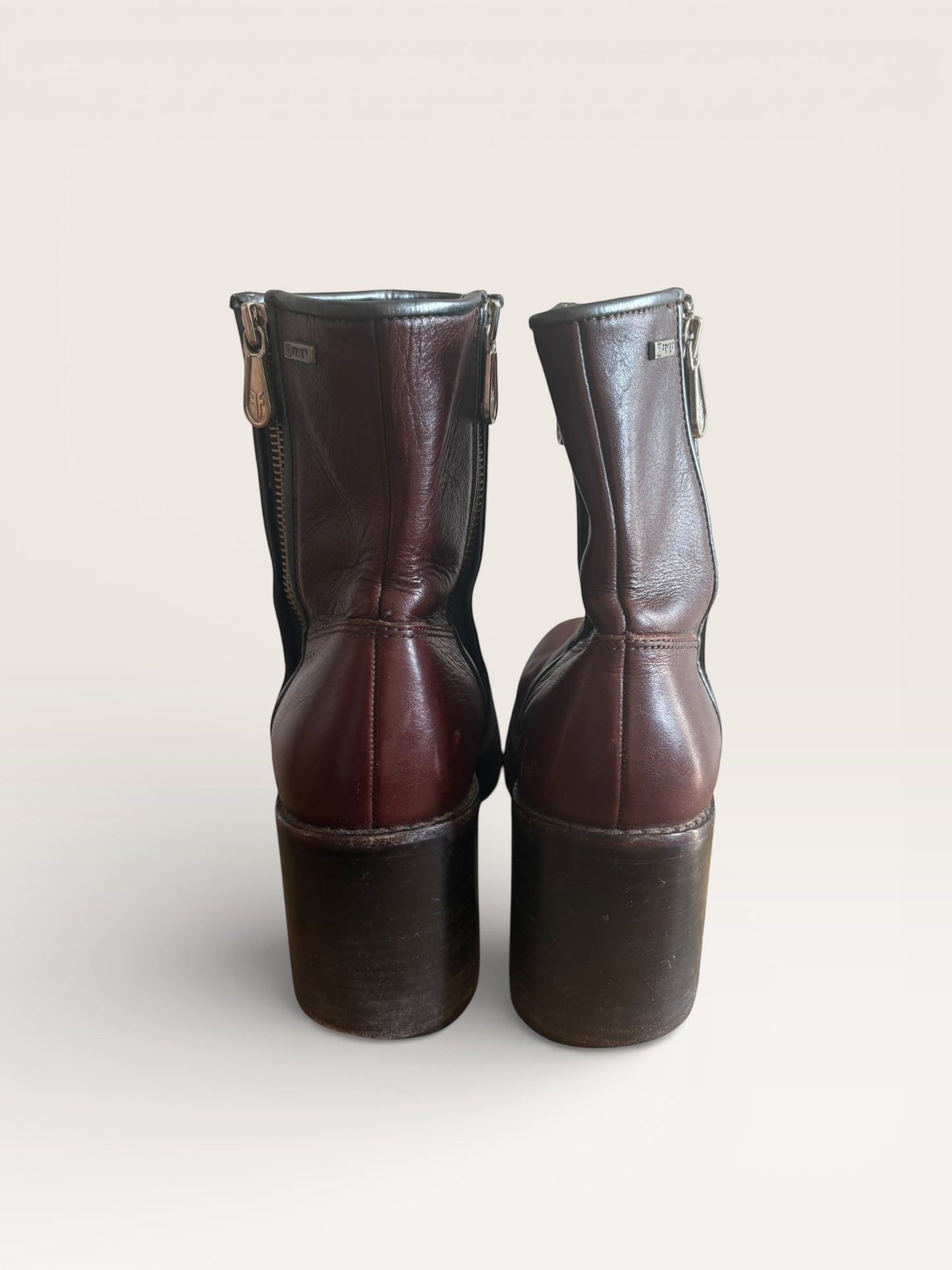 Vintage Y2K RARE Frye Village Chunky Platform Ankle Boots