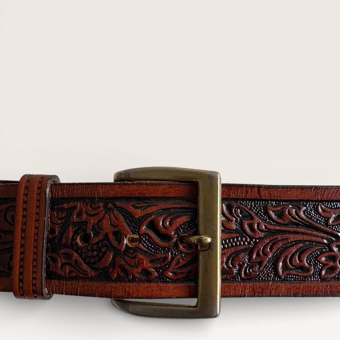Vintage 1970s Hand Tooled Top Grain Saddle Leather Western Belt
