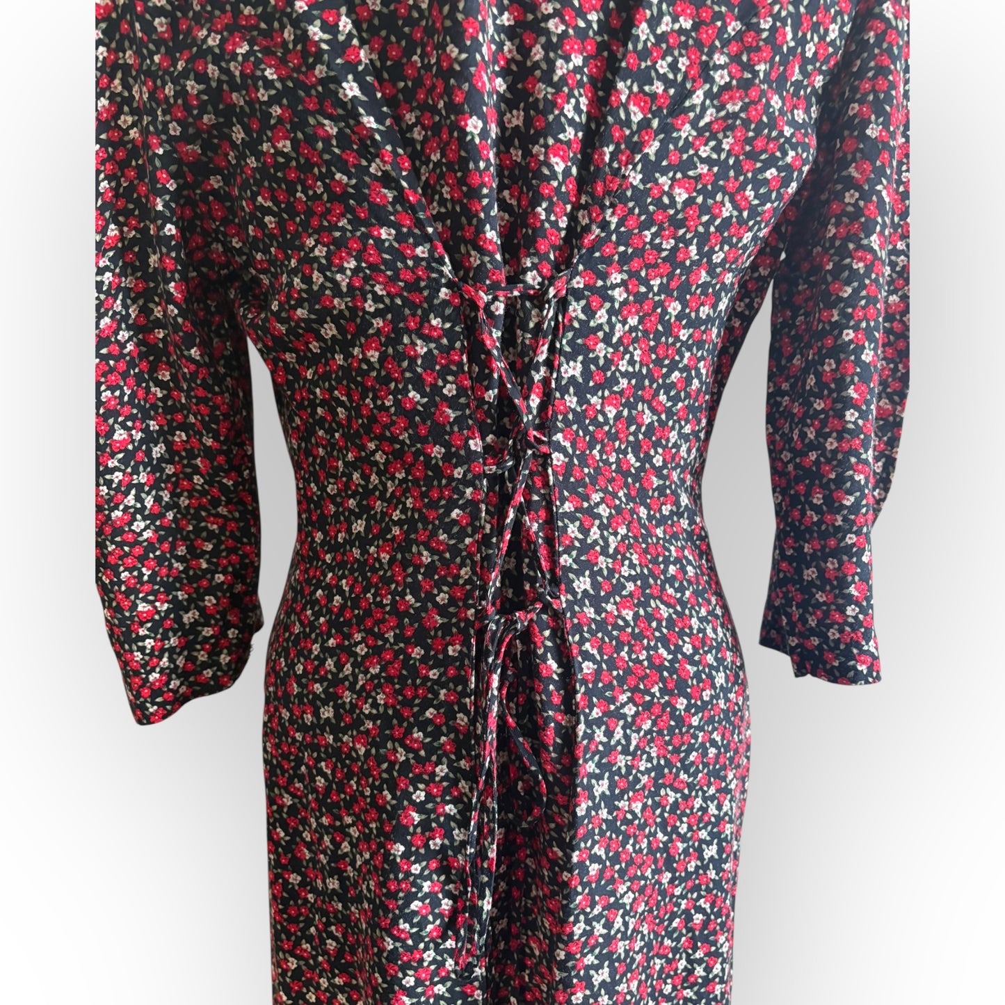 Vintage 1990s Caroline Wells Floral Midi Dress