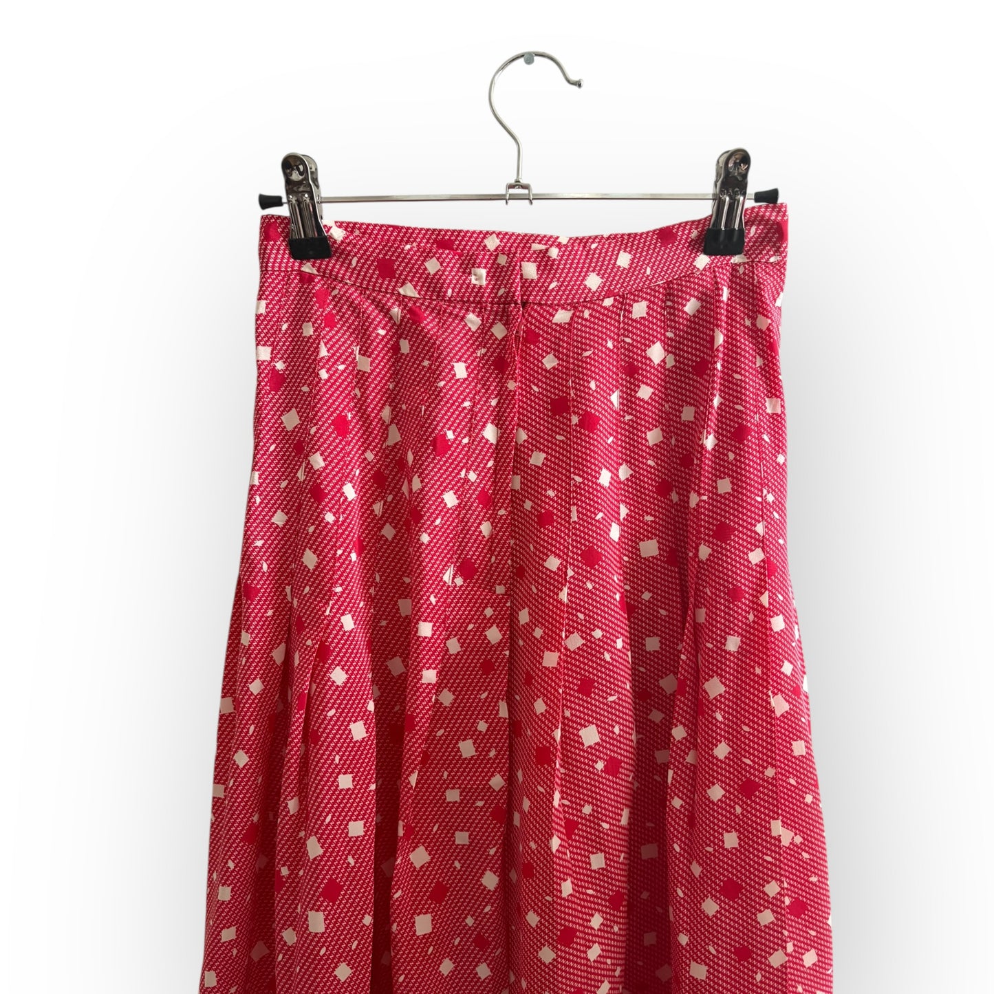 Vintage 1980s Saks Fifth Avenue Red and White Pleated Silk Midi Skirt