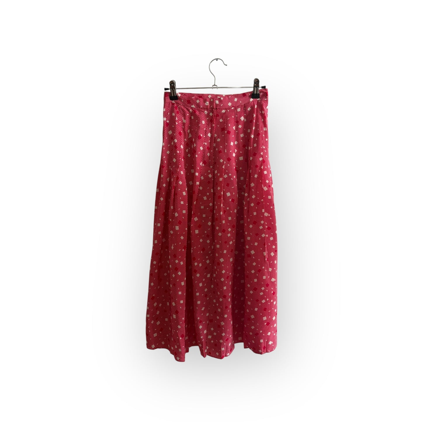 Vintage 1980s Saks Fifth Avenue Red and White Pleated Silk Midi Skirt