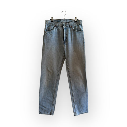 Vintage 1990s Levi's 550 Orange Tab Distressed Light Wash Denim Jeans