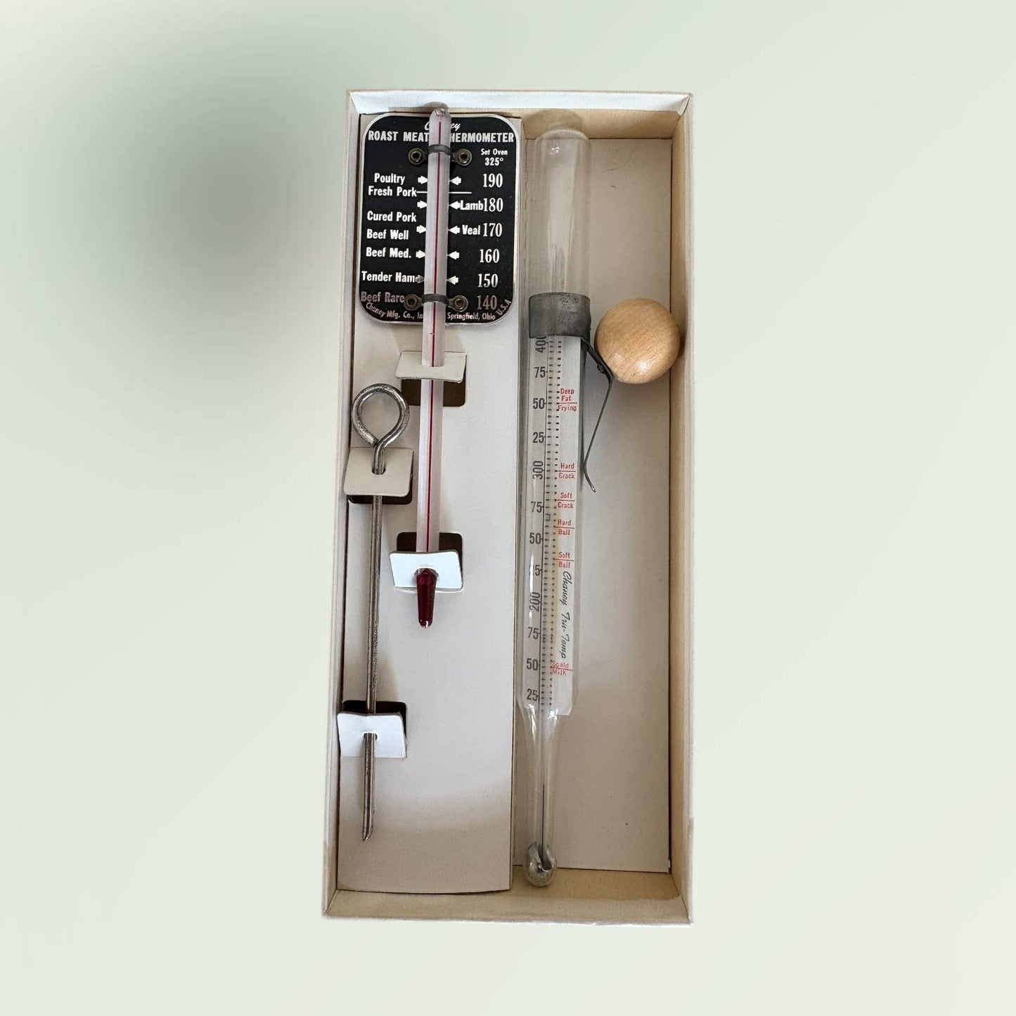 Vintage Deadstock 1950s Westinghouse Betty Furness Thermometer Set